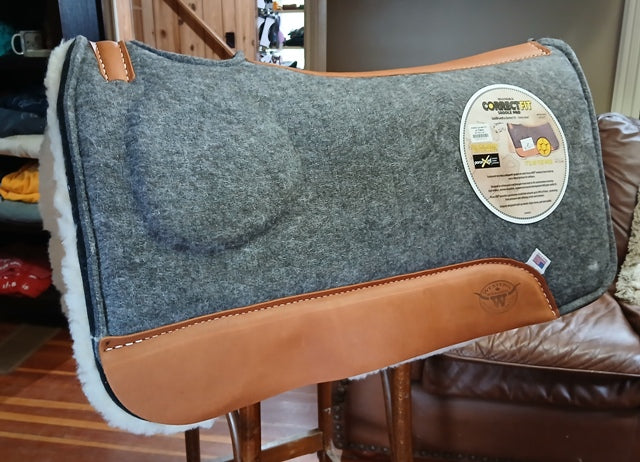 Mustang Correct Fit Saddle Pad with poron xrd