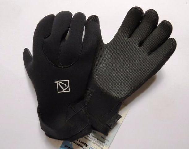 SSG Aquanot- Waterproof All Neoprene Sport Glove