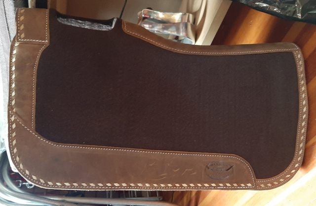 Western Rawhde Dark Brown Felt Pad